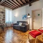 Casa Isabella Al Colosseo - Fromhometorome