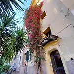 Ych-Brand New Vatican Flat With Terrace