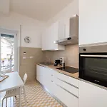 Luxury And Sweet Home-Metro Malatesta