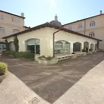 Irooms Forum & Colosseum
