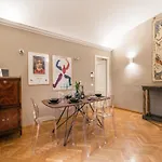 The Best Rent - Charming Flat Near Colosseo