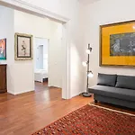 Crescenzio Elegant Apartment