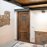 Home Domus Capocci - Rione Monti