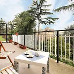 Elegant Terrace Home Near St. Peter