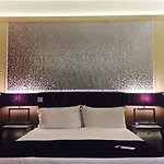 Royal Palace Luxury Hotel
