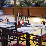 Habitat\'S Pantheon Apartments