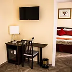 Fancy Guest House