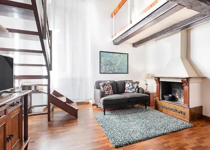 Chiavari 38 Enchanting Flat Up To 4 Guests Campo De\' Fiori