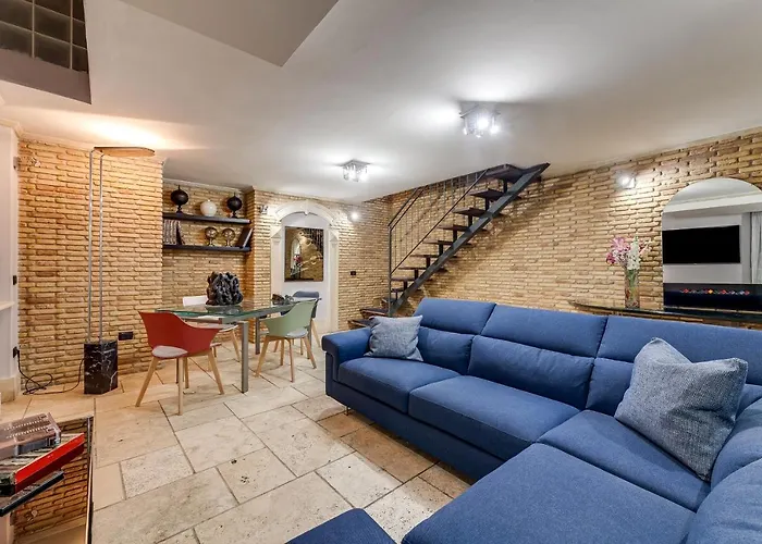 Oliviero - Piazza Navona Apartment