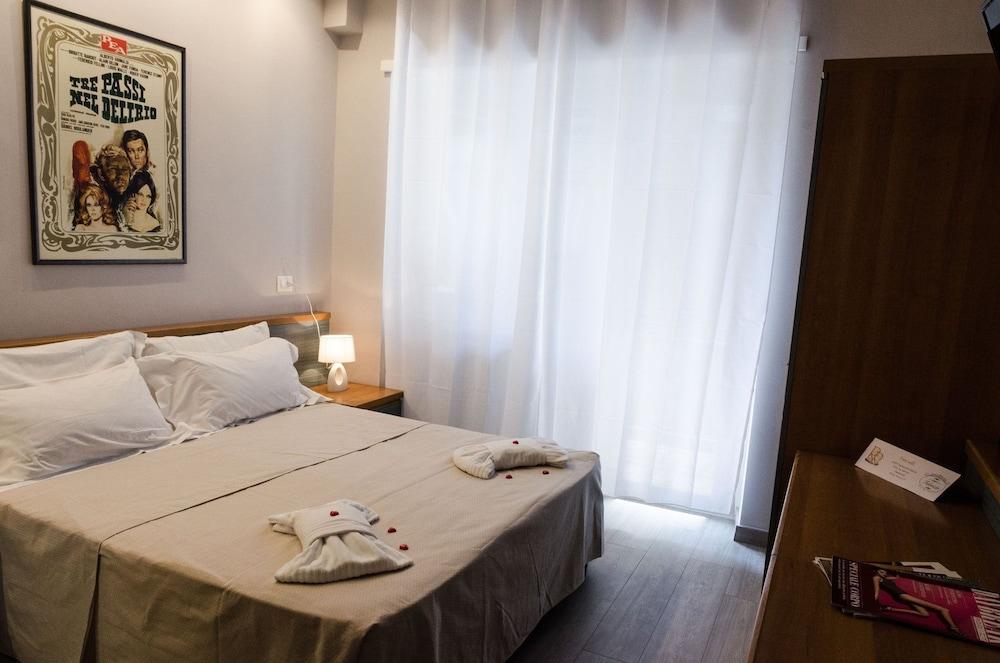 Rona Hotell Roma