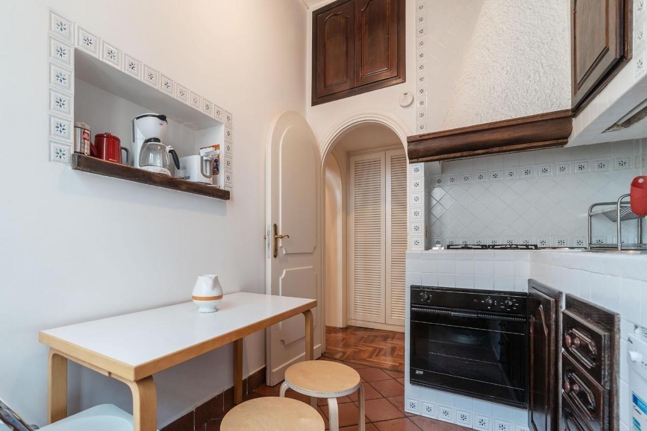 Casa Isabella Al Colosseo - Fromhometorome * Roma