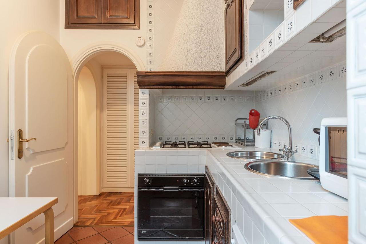 Apartamento Casa Isabella Al Colosseo - Fromhometorome *