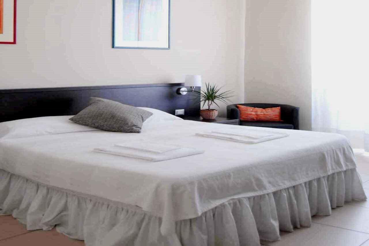San Lorenzo Hostal Roma