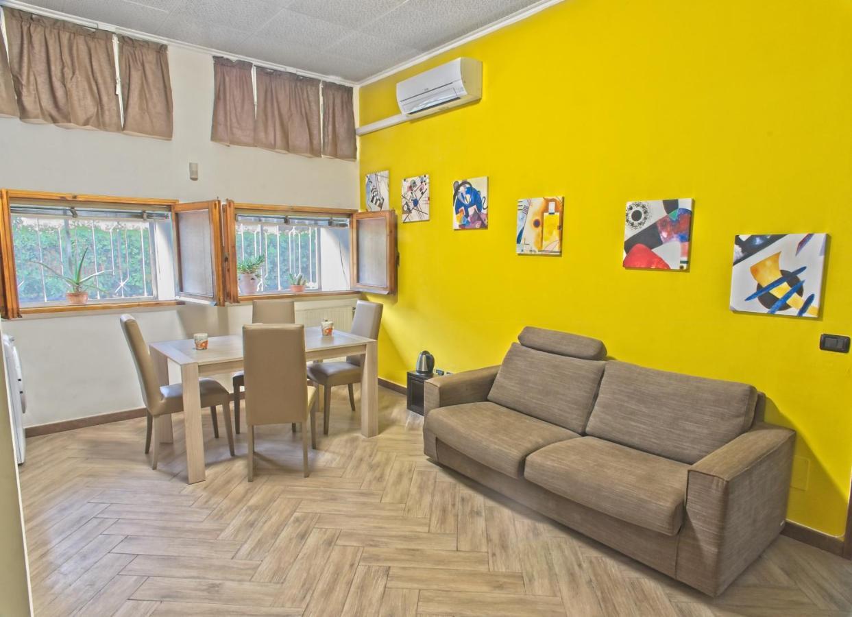 Apartment Daneva's Rom