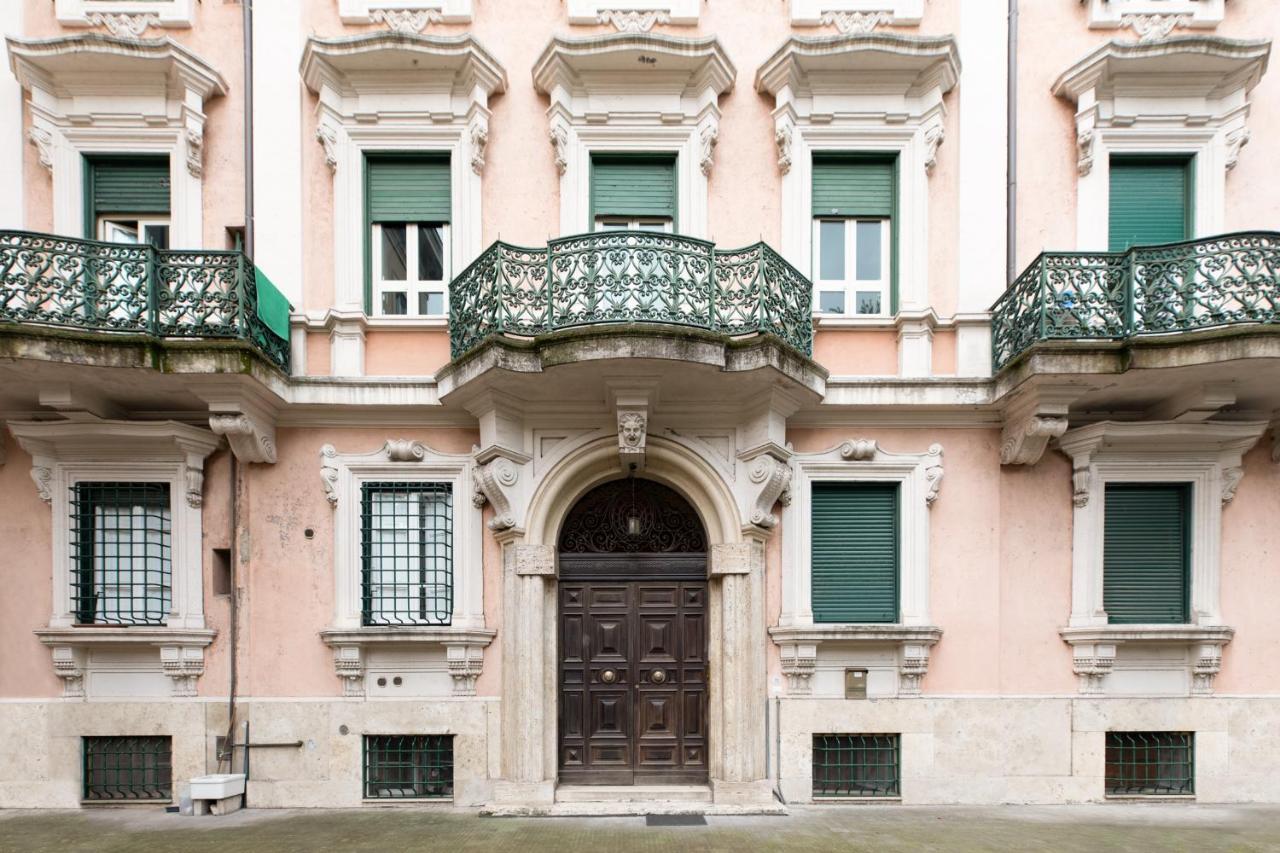 Iflat Sunny And Colorful Esquilino Apartamento