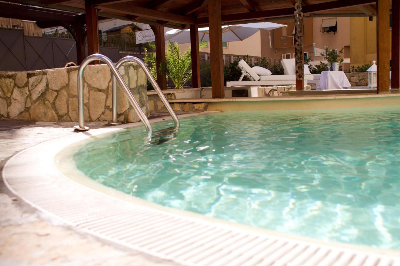 The Hotel Roma