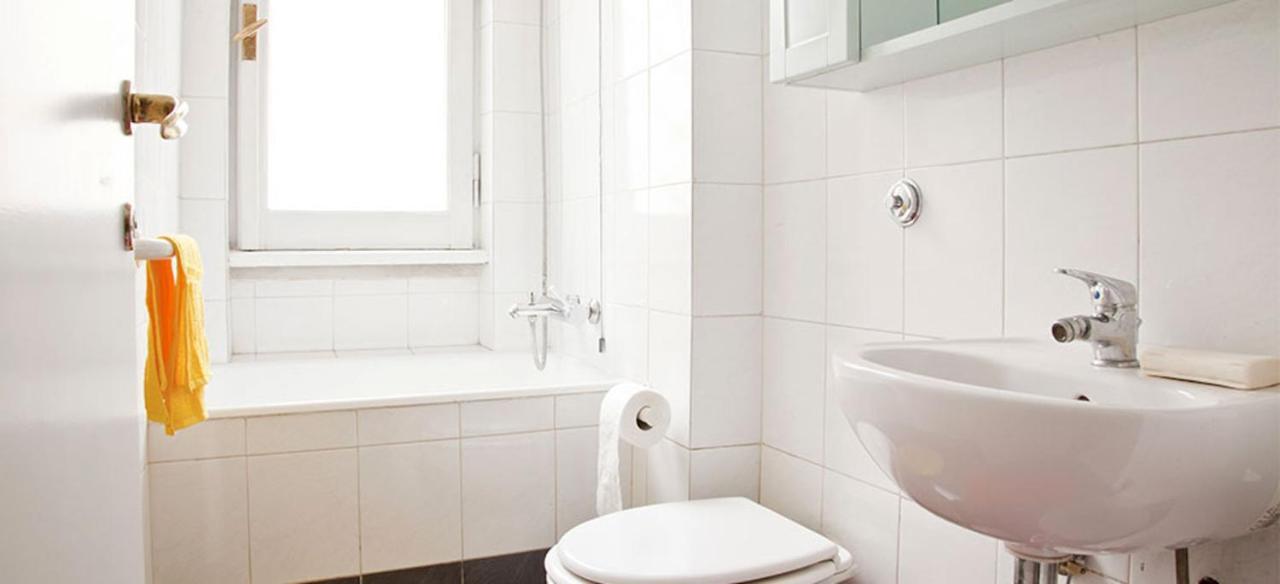 Kamchu Apartments: Ada Guest house