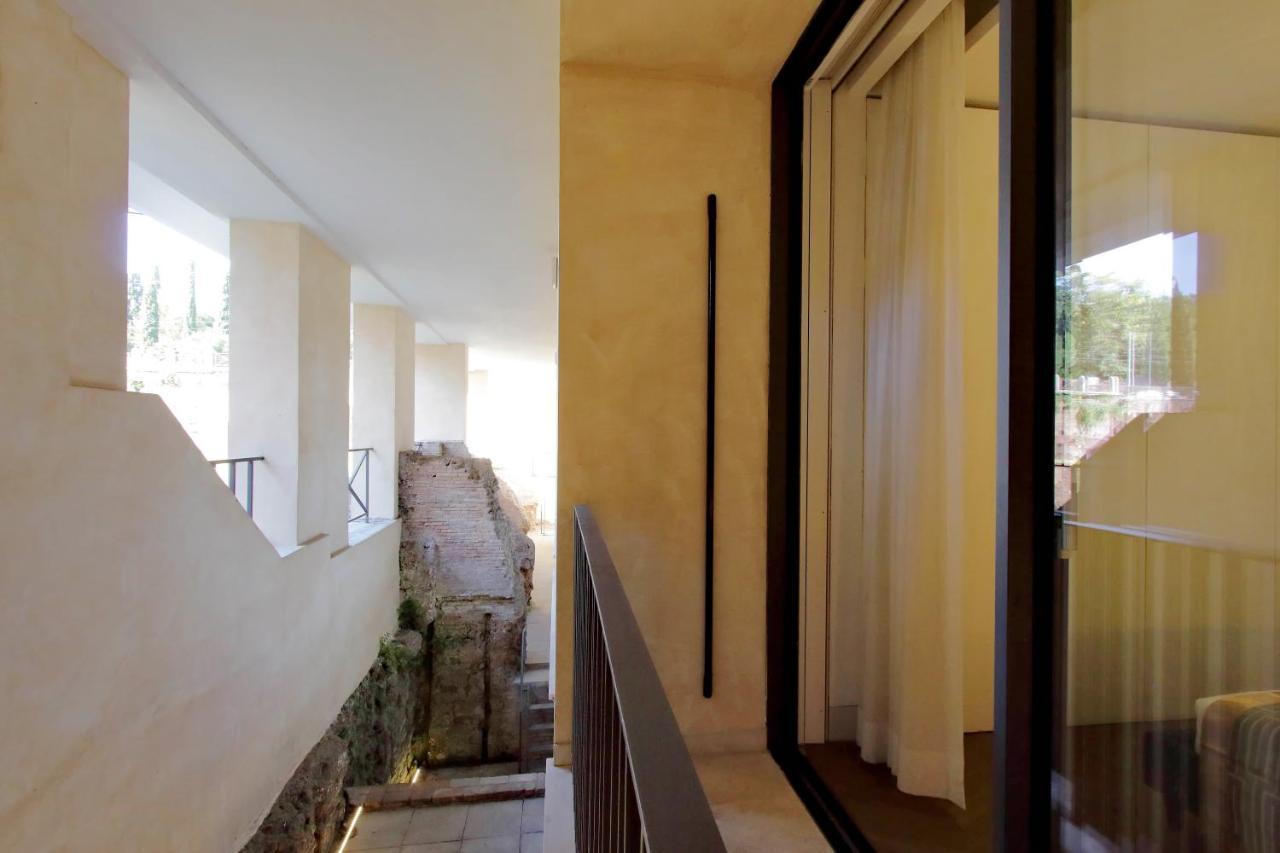 Luxury Domus 2 *