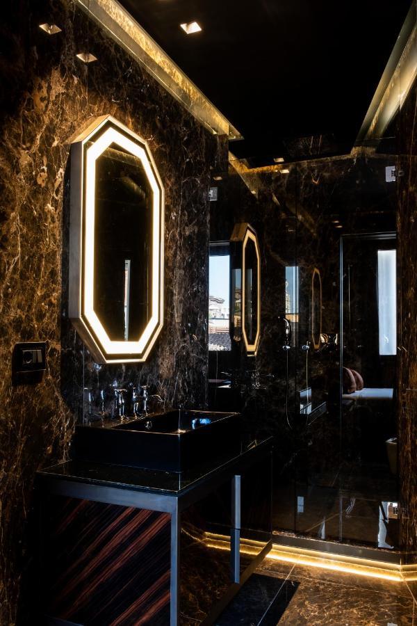 Hotel U-visionary Roma
