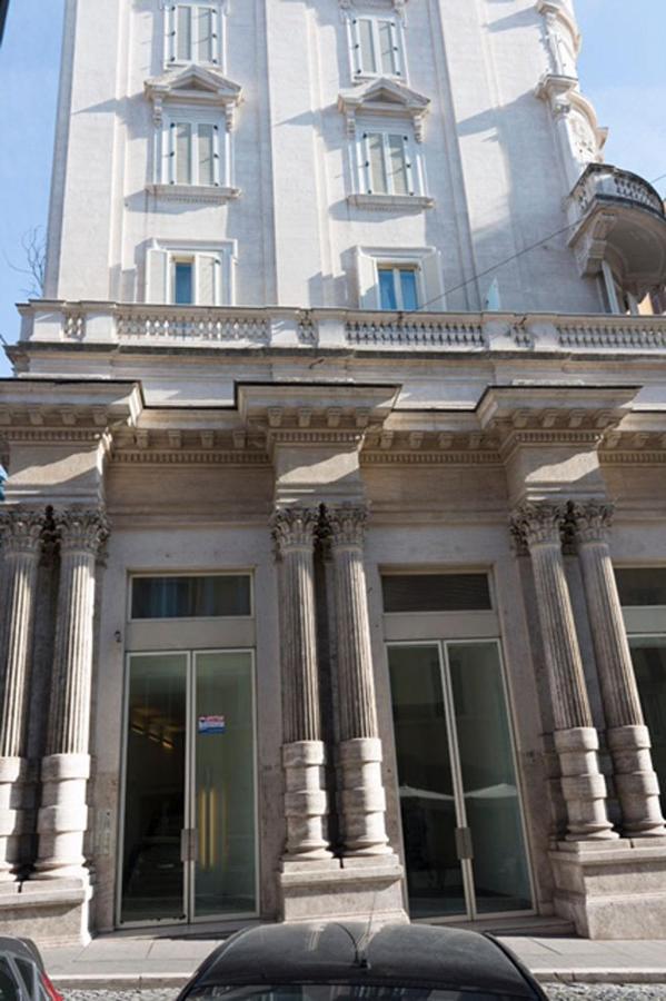 Spagna Luxury Apartamento *