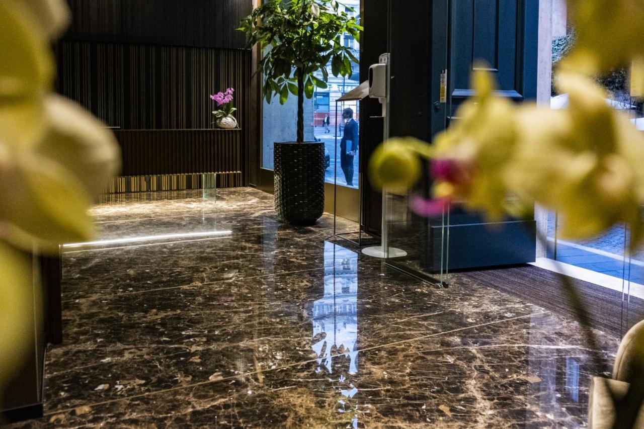 U-visionary Hotel