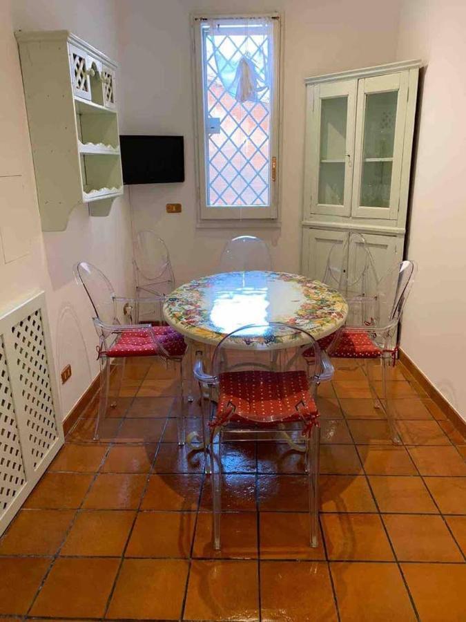 Queenavona Apartment *