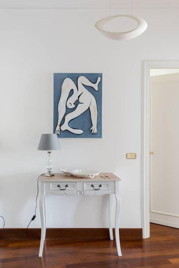 Queenavona Apartment *