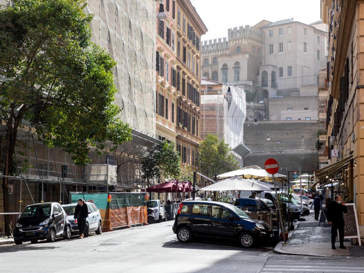 Vatican Santamaura Roma