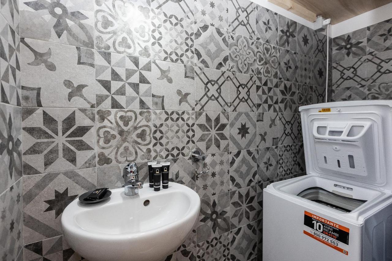 Lovely New Via Genova Apartamento Roma
