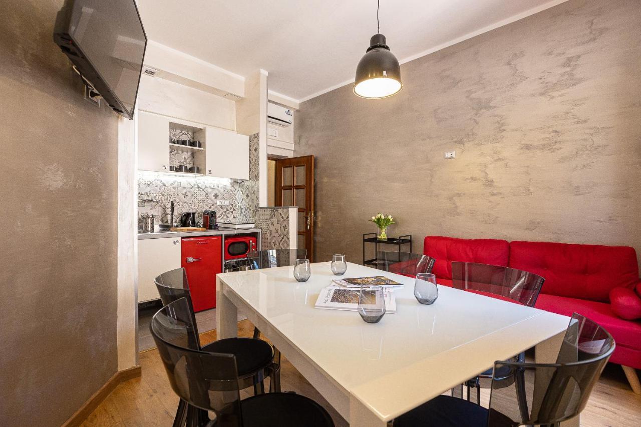 Lovely New Via Genova Apartamento *