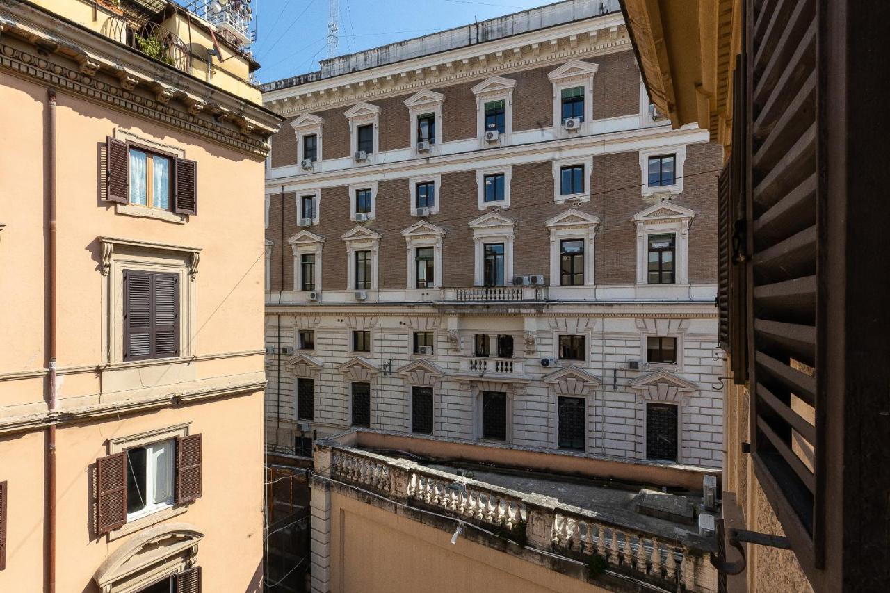 Lovely New Via Genova