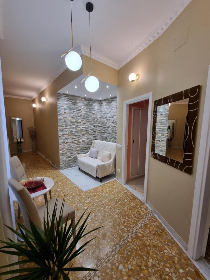 Holidays House Marconi * Rom