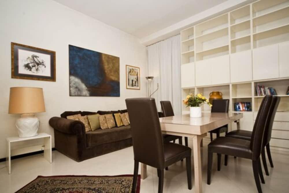 Boutique Campo De' Fiori Hotel 3*