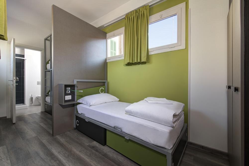 Hostel The Romehello *