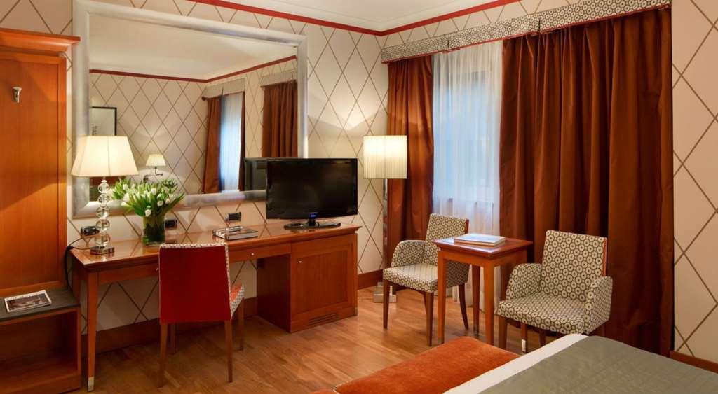 Starhotels Metropole Hotel 4*