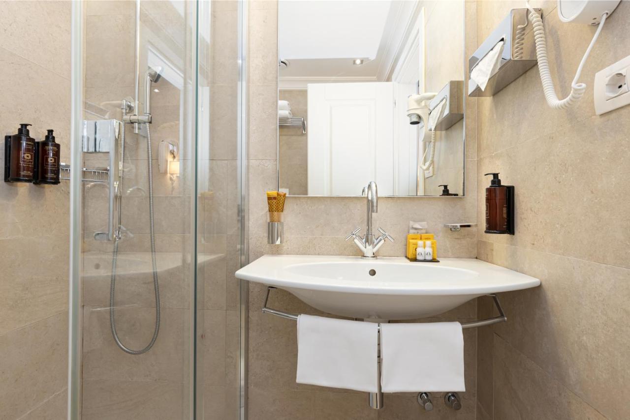 Della Conciliazione Hotel 4*