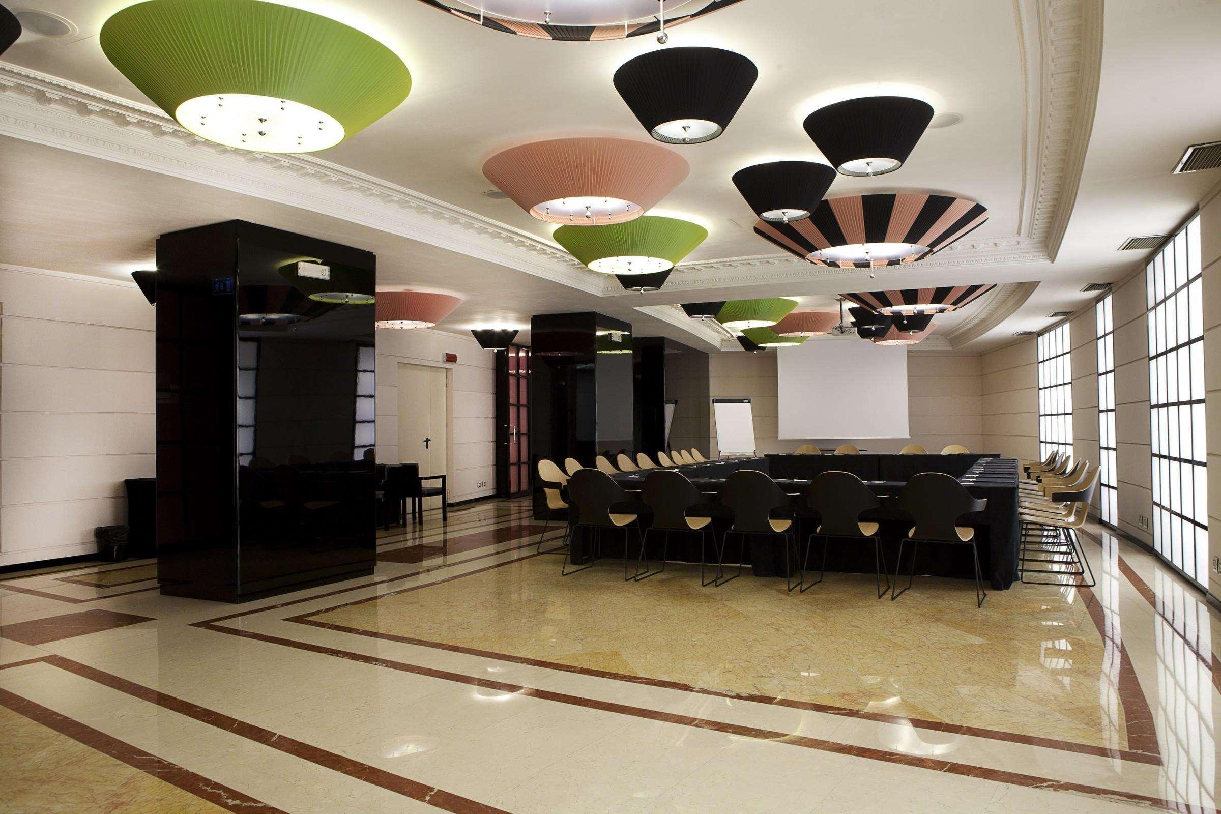Hotell Grand Palace