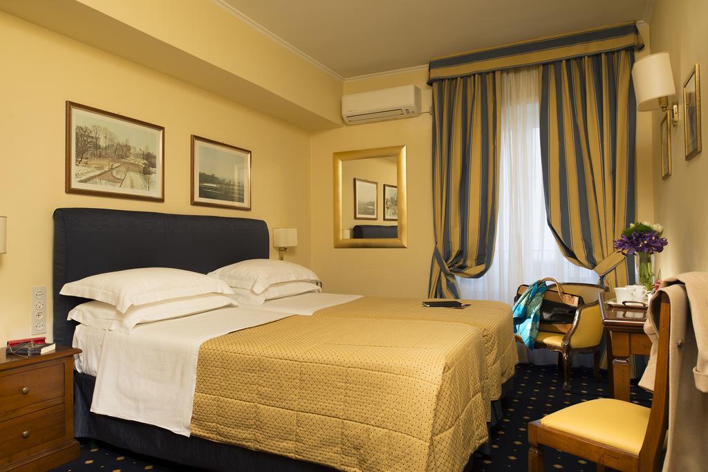 Napoleon Hotel 4*