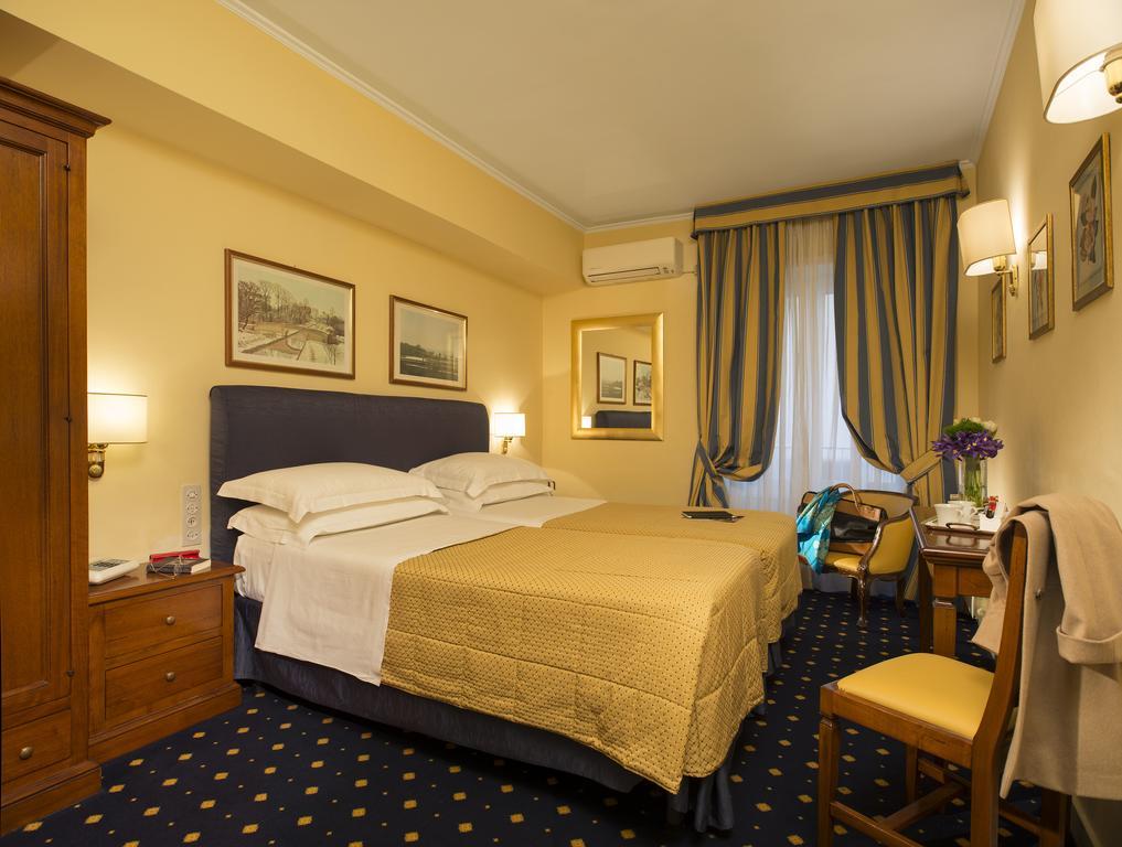 Hotel Napoleon 4*