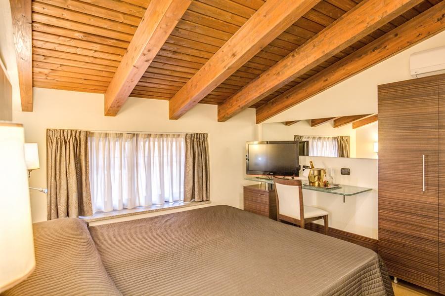Hotel The Roma