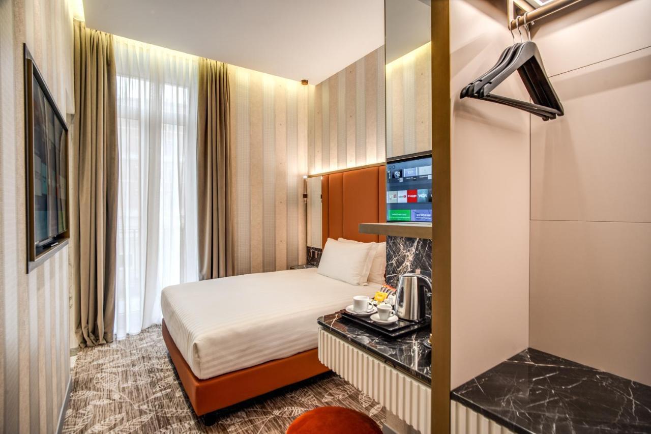 Cc Palace Hotel