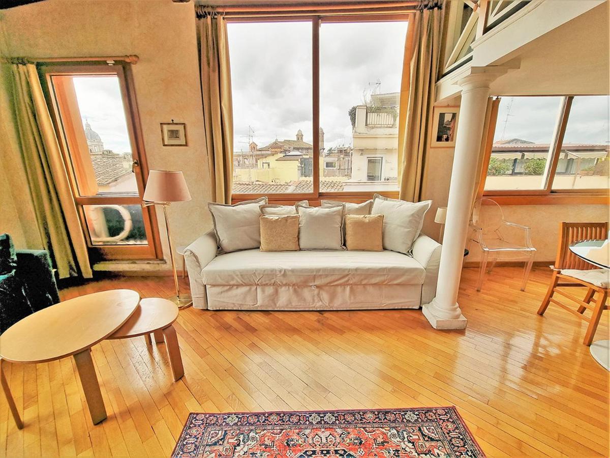 Amazing Panoramic Artist's Loft Spanish Steps Roma