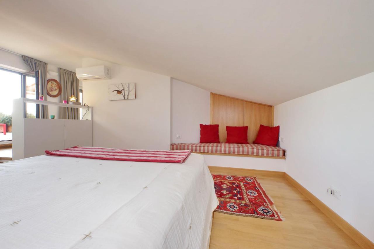 Beautiful Loft In Ponte Milvio With Terrace