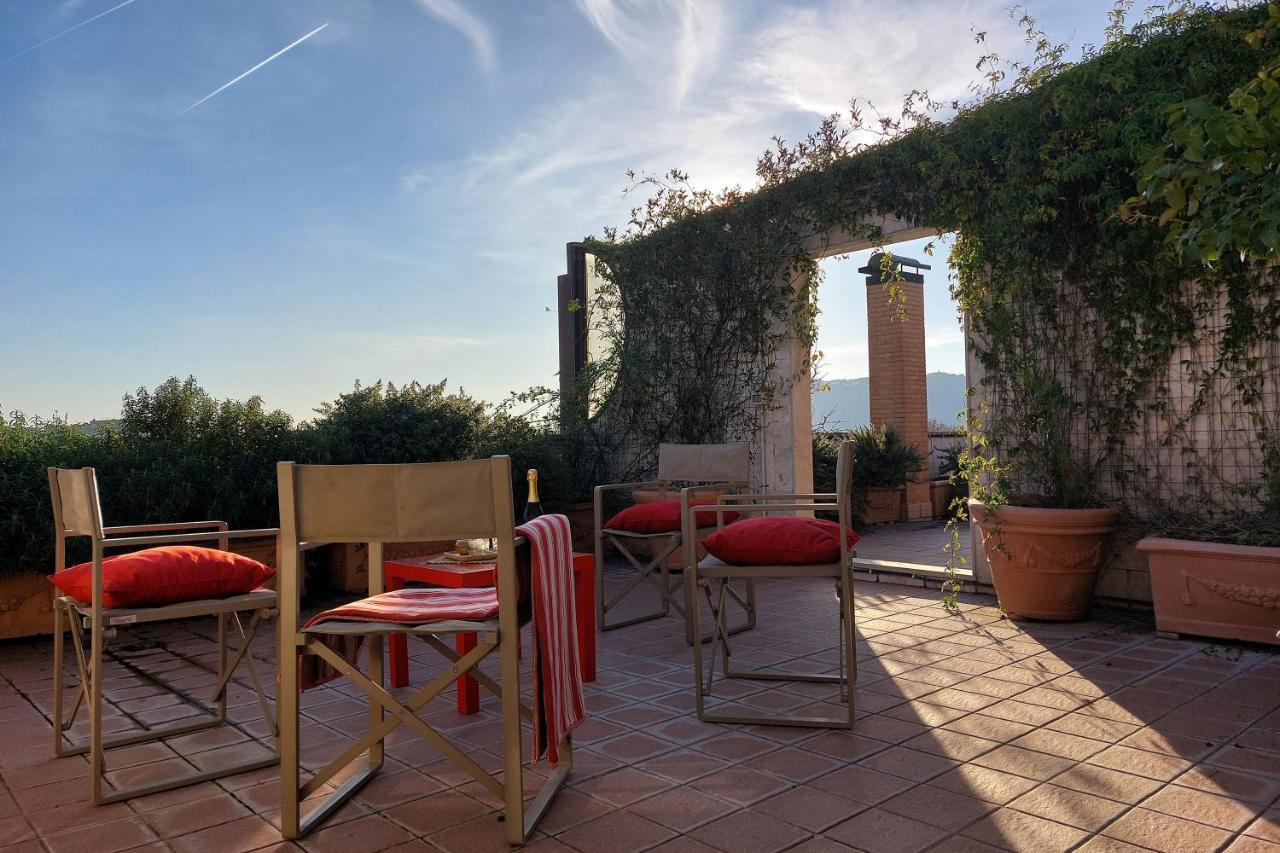 Beautiful Loft In Ponte Milvio With Terrace Apartamento