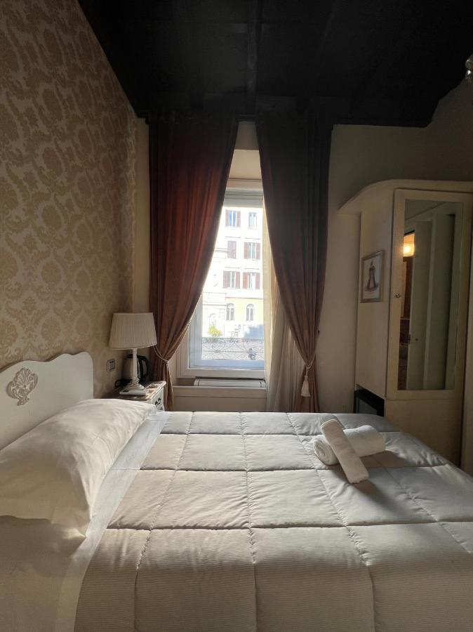 Gjestgiverier Piazzetta De' Monti 3*