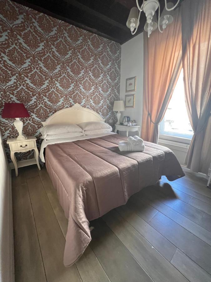 Gjestgiverier Piazzetta De' Monti 3*