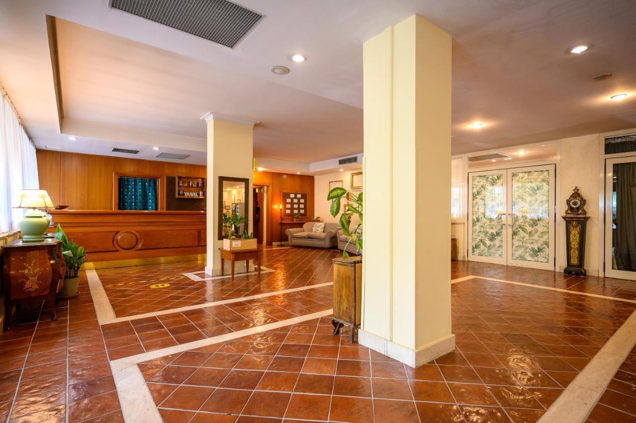 Torre Di Pratolungo Hotel 3*