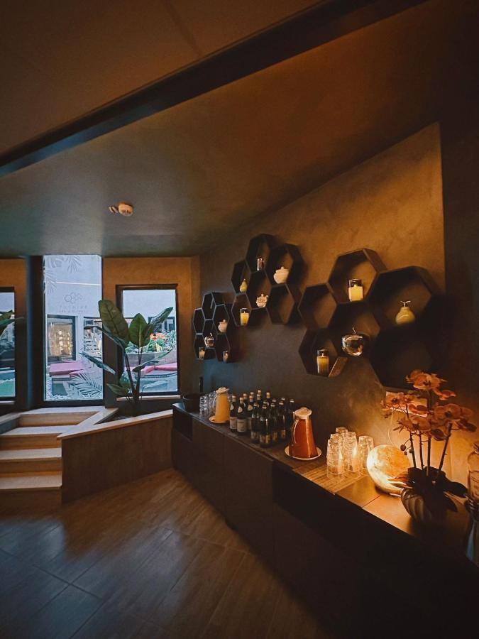The Hive Hotel Roma