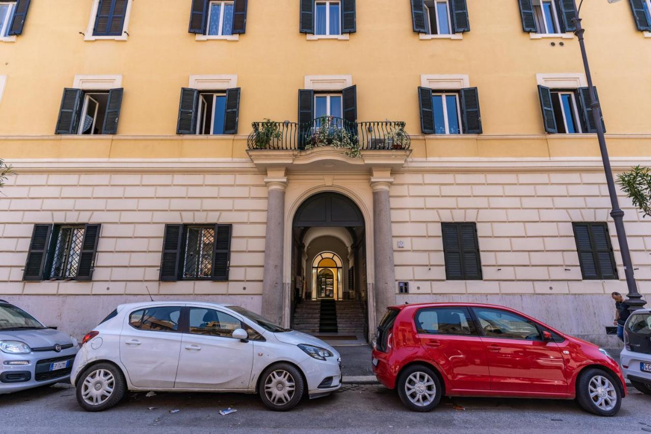 Rhome Colosseum Apartamento *