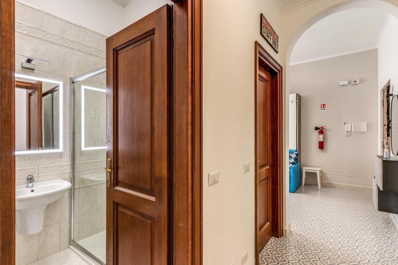 Rhome Colosseum Apartamento *